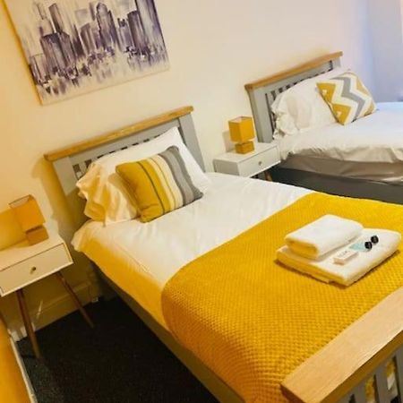 Вилла Goldcroft Abertillery Экстерьер фото