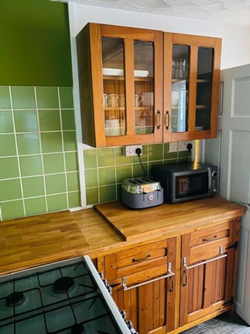 Вилла Goldcroft Abertillery Экстерьер фото