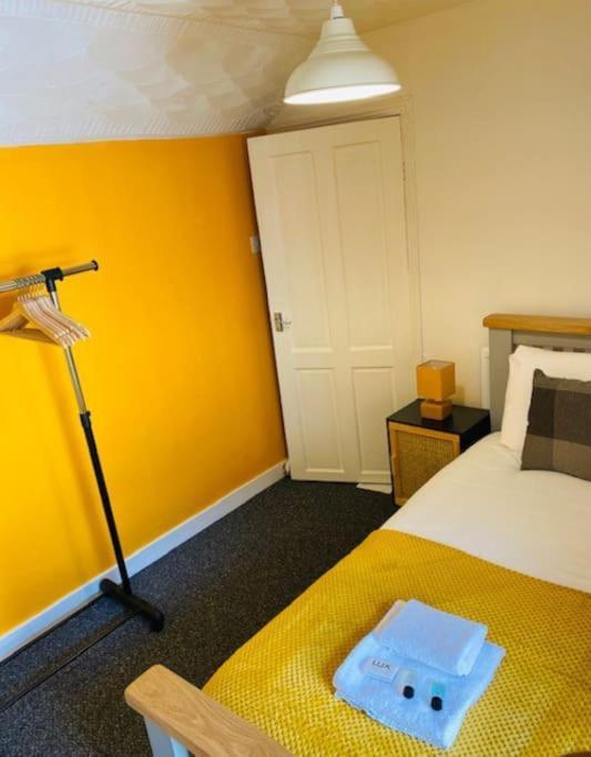 Вилла Goldcroft Abertillery Экстерьер фото